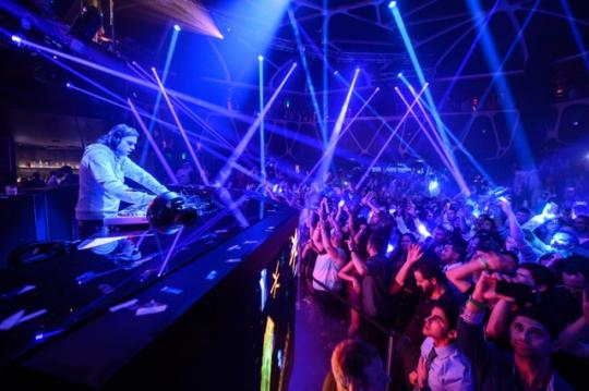 Hakkasan Nightclub - Miss Universo Olivia Culpo - Miss USA - Nana Meriwether