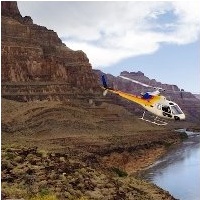Passeio de helicptero no Grand Canyon
